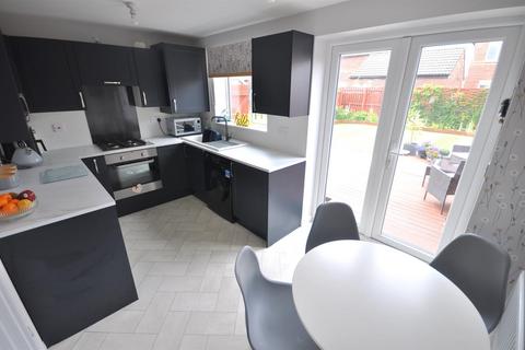 3 Cambridge Drive, Thorne, Doncaster, DN8 4FD