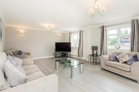 undefined, Rockingham Close, Birchwood, Warrington, WA3 6UY