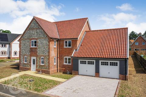4 bedroom detached house for sale, Roxbury Drive, East Harling, Norwich