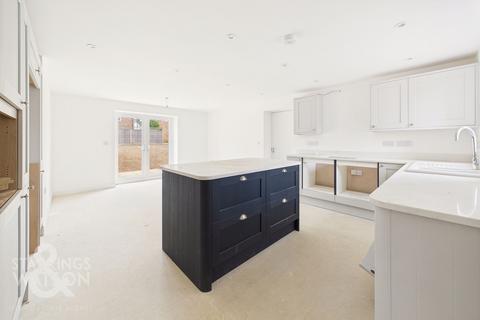 4 bedroom detached house for sale, Roxbury Drive, East Harling, Norwich