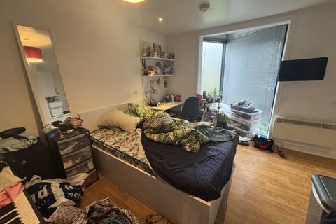 1 bedroom flat to rent, St Michaels Lane, Leeds LS6