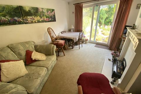 10 Fenns Crescent, St Georges, Telford, TF2 9BN