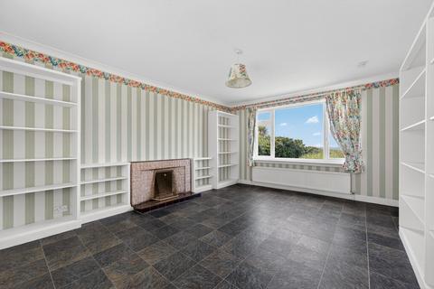 undefined, 17 Castle Walk, Ayr, KA7 4HH