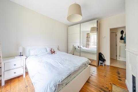 2 bedroom apartment for sale, Peckham Road, London