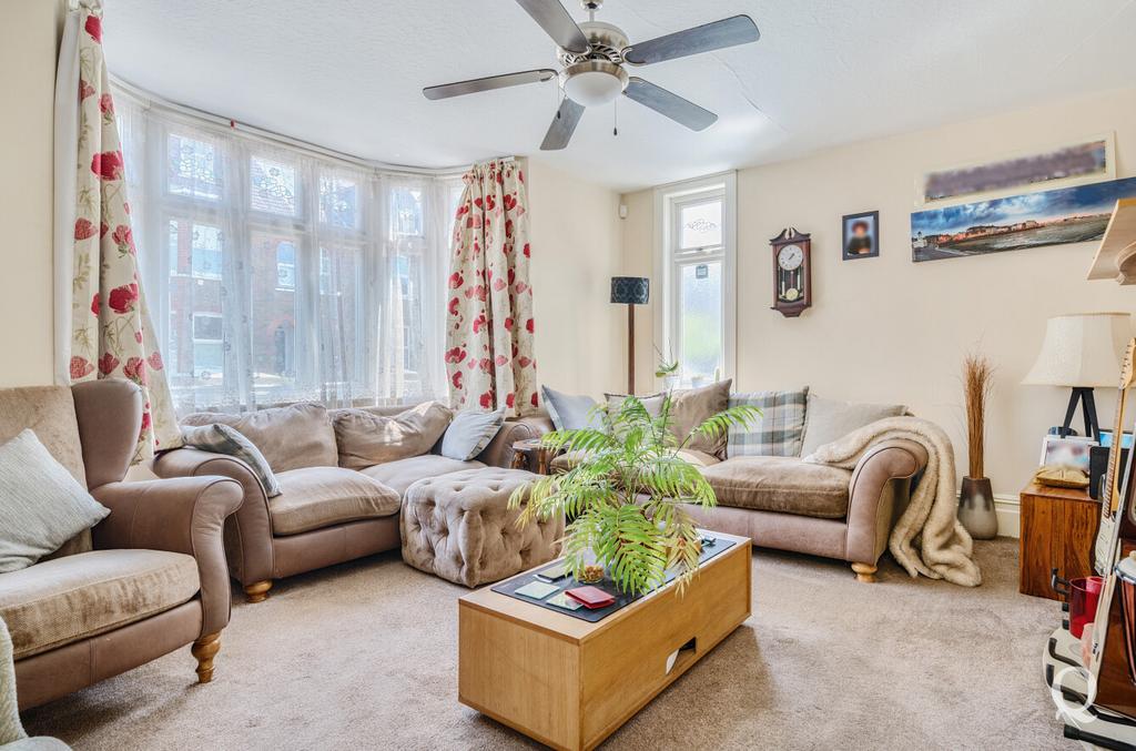 8e388466-636f-479...