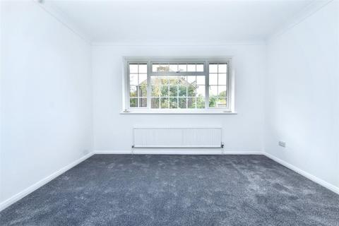 40 Babylon Way, Eastbourne, BN20 9DE