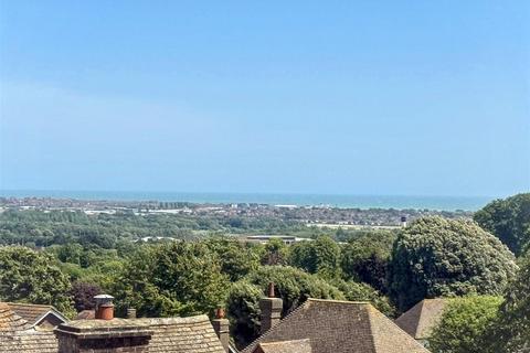 40 Babylon Way, Eastbourne, BN20 9DE