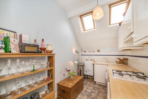 1 bedroom flat for sale, Lytton Grove, London SW15