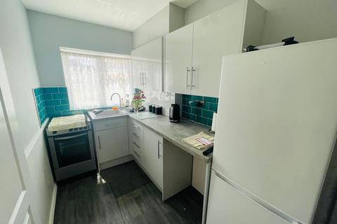 undefined, Stanway Road, West Bromwich, B71