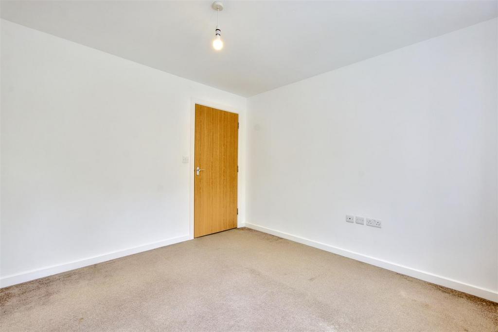 Bedroom 2 2.jpeg
