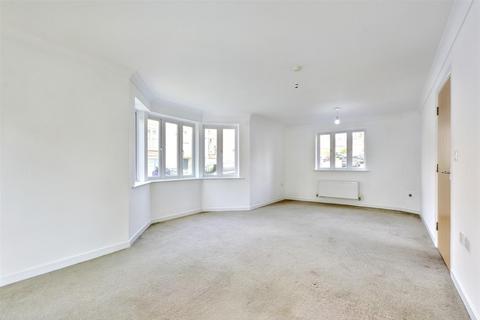 2 bedroom flat for sale, Kelham Drive, Nottingham