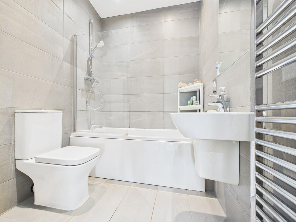 En-Suite to Bedroom One