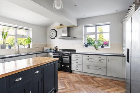58 Derham Park, Yatton, Bristol, BS49 4EA
