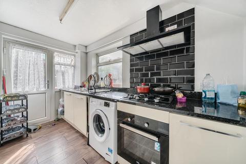2 Hewitt Close, Swindon, SN3 6DR