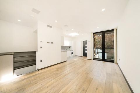 2 bedroom semi-detached house for sale, Frognal, London, NW3