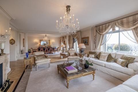 4 bedroom apartment for sale, Portland Place, Regent's Park, London, W1B