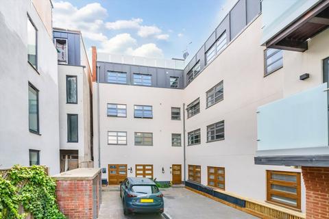 Elm Grove, London SW19