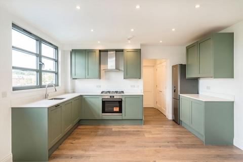undefined, Elm Grove, London SW19