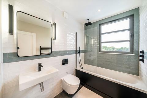 undefined, Elm Grove, London SW19