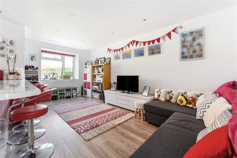 2 bedroom bungalow for sale, St. Annes Close, Winchester, Hampshire, SO22