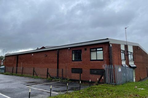 Warehouse to rent, 2-4 Midland St Manchester M12 6LB
