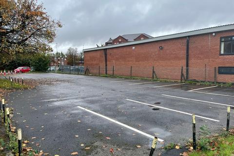 Warehouse to rent, 2-4 Midland St Manchester M12 6LB