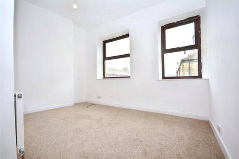 1 bedroom terraced house for sale, Sunfield, Stanningley, Pudsey, West Yorkshire