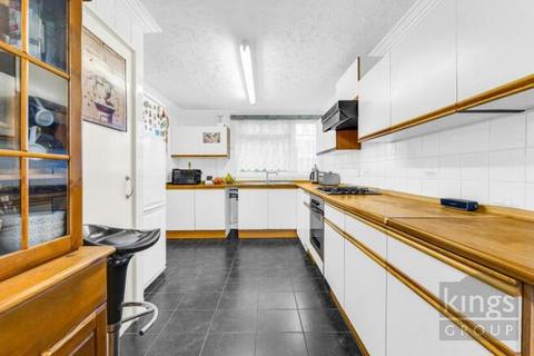 98 Lower Meadow, Harlow, CM18 7RF