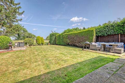 undefined, Tylers Road, Roydon