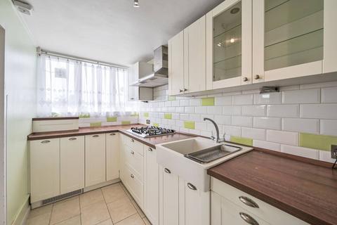 1 bedroom flat for sale, Midwood Close, Dollis Hill, London, NW2
