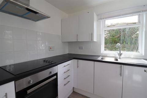 2 bedroom cottage to rent, Old Carnon Hill, Truro
