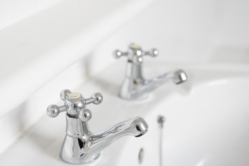 Bathroom taps