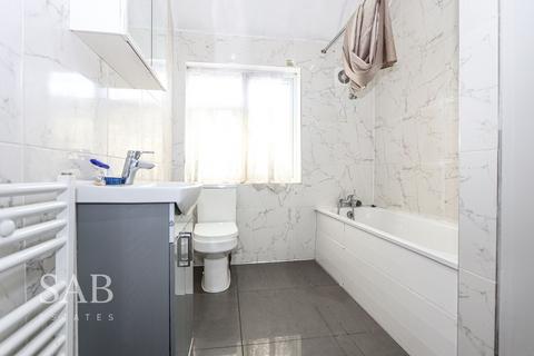 4 bedroom house to rent, Ruislip Road, Northolt, UB5