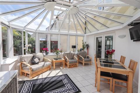 4 bedroom detached house for sale, North Tawton, Devon