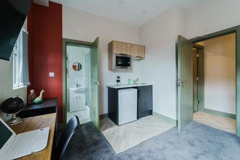 1 bedroom in a house share to rent, Terry Road, Coventry
