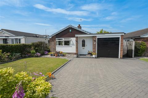 2 bedroom bungalow for sale, High Ash Crescent, Leeds, West Yorkshire