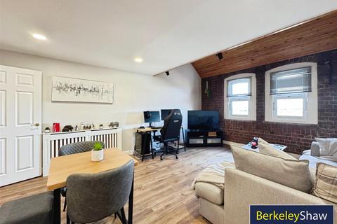 2 bedroom apartment for sale, Waterloo Road, Liverpool