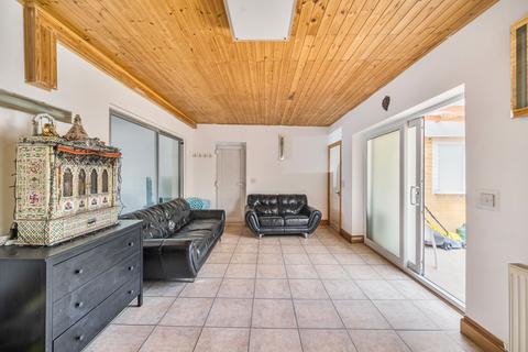 undefined, Southfield, Barnet, EN5