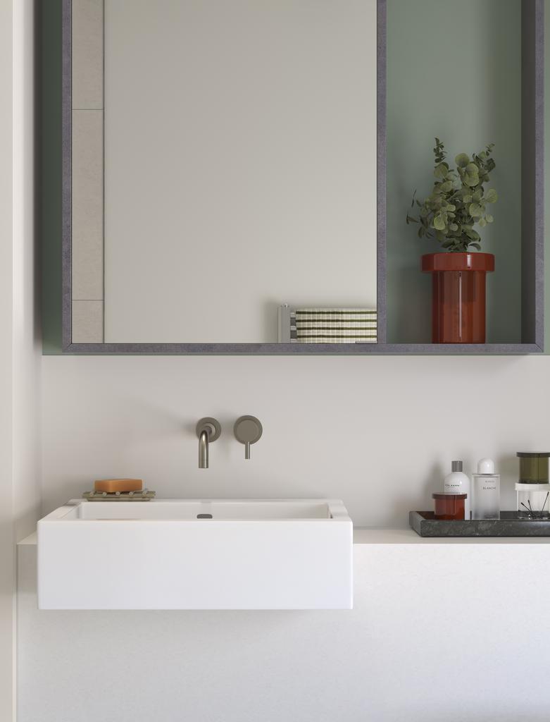 Peninsula Gardens - Parkview Family Bathroom...