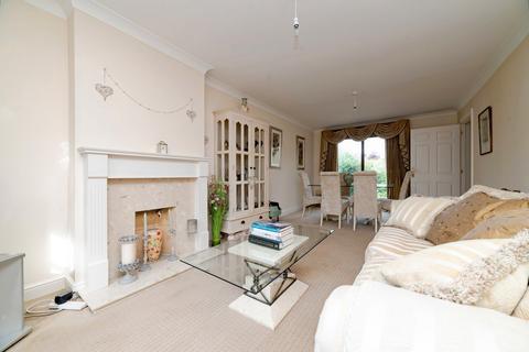 11 Bigby Green, Bigby, Barnetby, DN38 6EE