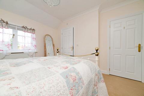 11 Bigby Green, Bigby, Barnetby, DN38 6EE