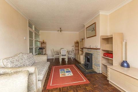 2 bedroom semi-detached bungalow for sale, Maidenhead SL6
