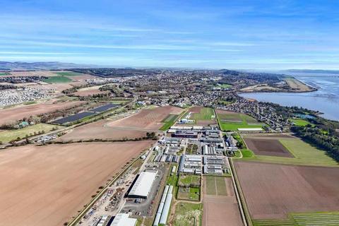 Research & development facility to rent, Errol Rd Dundee DD2 5DA