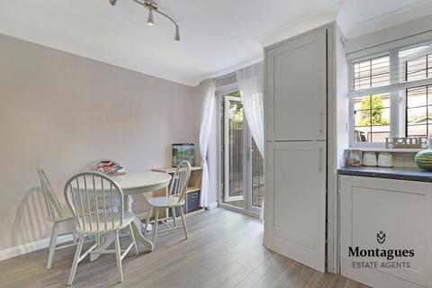 17 Beaufort Close, North Weald, Epping, CM16 6JZ