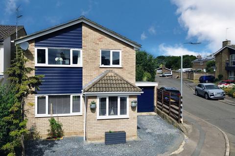 7 Beech Close, Hackleton, Northampton, NN7 2BP