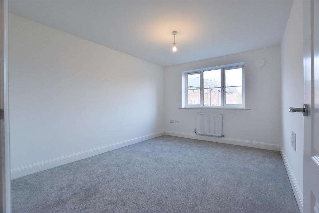 Bedroom 1.jpg