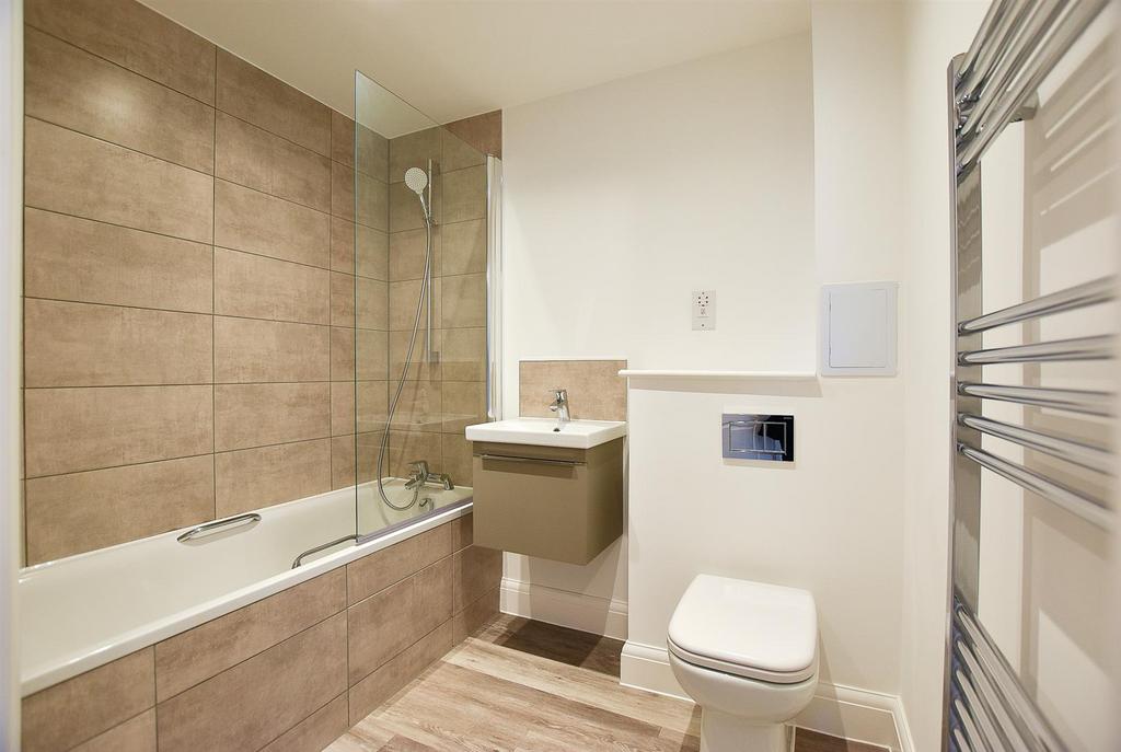 Bathroom.jpg