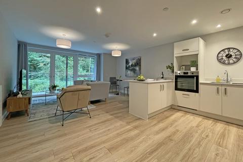 1 bedroom retirement property to rent, Kingston Road, Ewell Village, Surrey, KT17