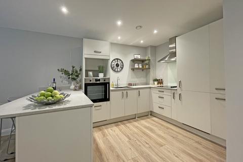 1 bedroom retirement property to rent, Kingston Road, Ewell Village, Surrey, KT17