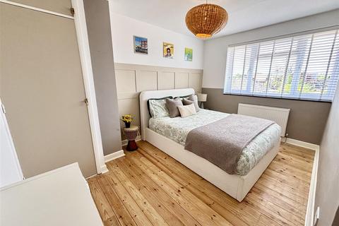93 Allens Road, Upton, Poole, BH16 5BX